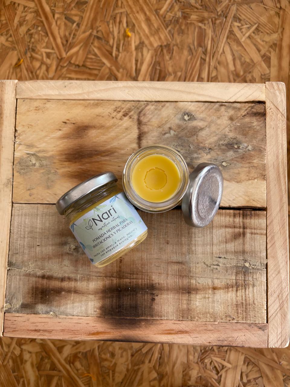 Pomada Herbal para Picaduras Geranio y Citronella